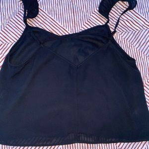 Black loose crop top